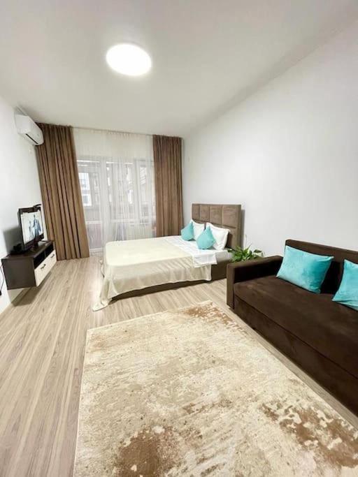 Novella 198 अपार्टमेंट Almaty